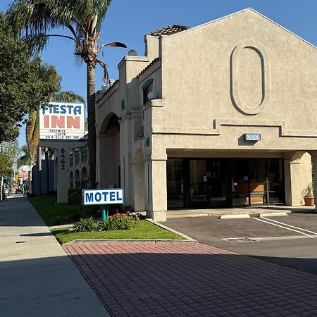 Fiesta Inn Los Angeles - Бел Гардънс Екстериор снимка